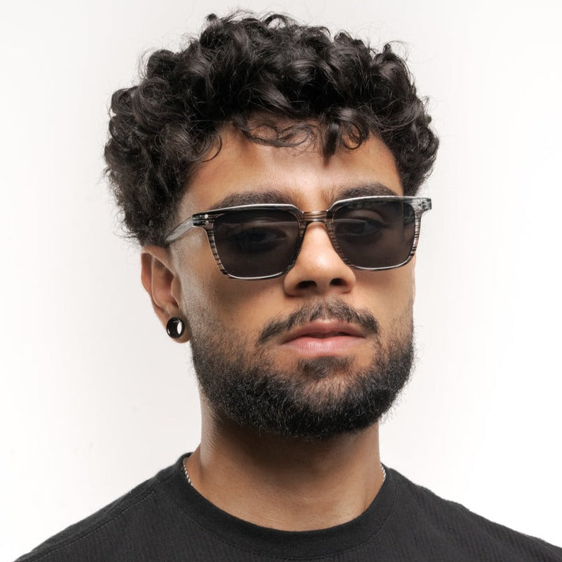 Óculos de Sol Masculino Amsterdã™ – lentes UV400, estilo clássico, proteção solar